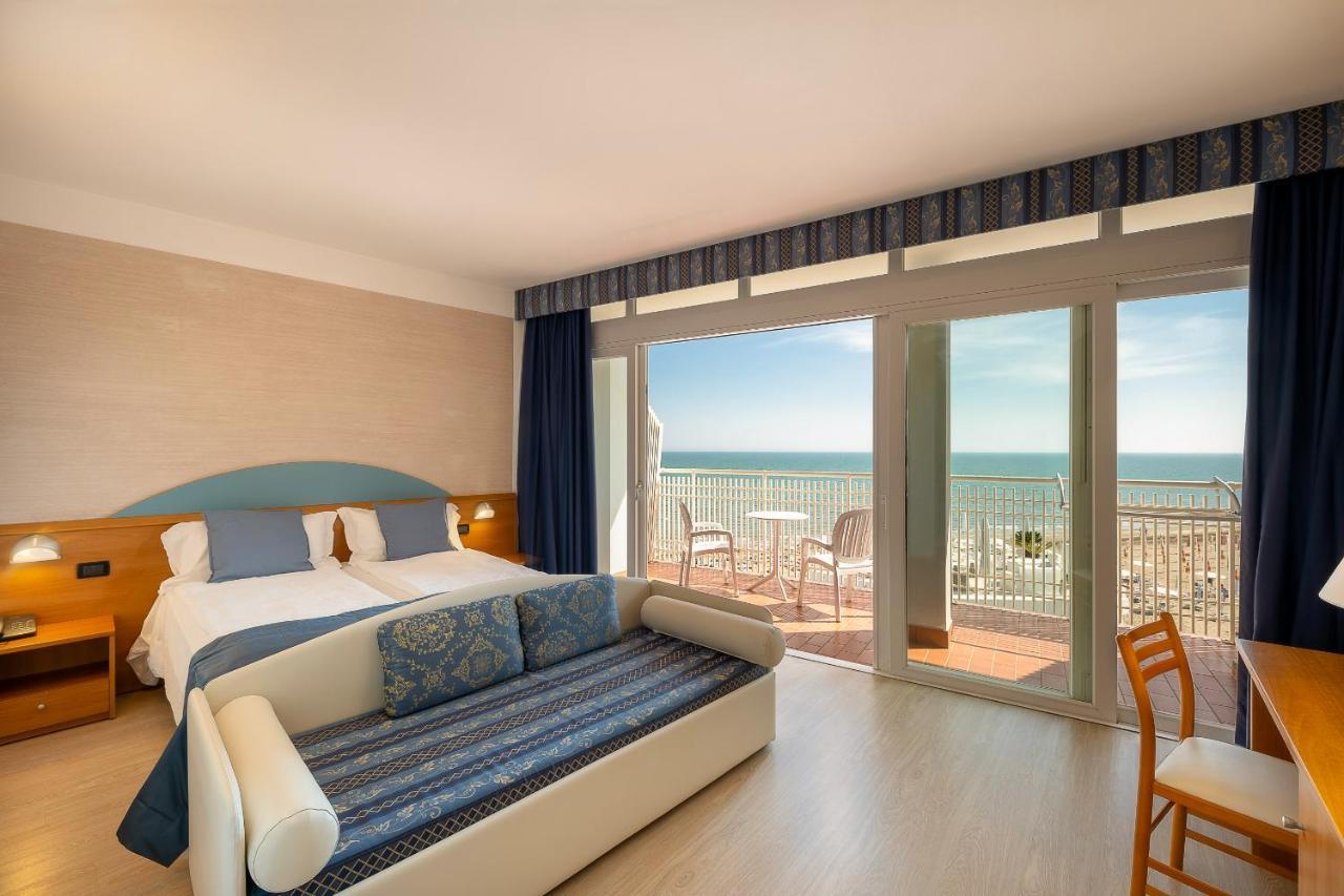 Hotel Adria Sul Mare Caorle Exterior foto